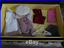 EUC KIT& RETIRED RUTHIE 18 4 A/G OUTFITS, KIT'S TRUNK 1st ED, & ADD OUTFIT
