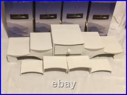 Girls Of Many Lands Dolls By American Girl 8 dolls Withboxes Books & display shelf