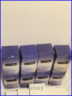 Girls Of Many Lands Dolls By American Girl 8 dolls Withboxes Books & display shelf