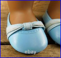 HTF Retired American Girl GOTY Sonali 18 Doll with Meet Outfit Book