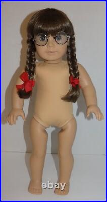 LNIB EARLY Pre Mattel Molly Pleasant Co ORIGINAL Braids American Girl Doll, Box