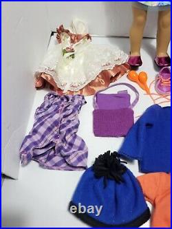 Lot Of 2 American Girl Dolls 18 With Shoes And Clothes Accessories