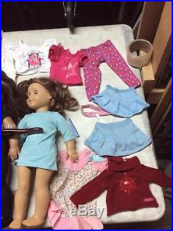Lot Of 6 American Girl Dolls Plus Accessories