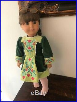 Molly McIntire Pleasant Company American Girl Doll Retired
