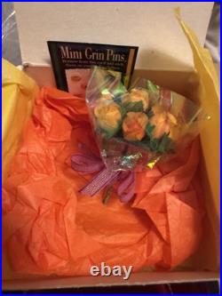 Pleasant Company American Girl Doll Retired Samantha Parkington with Box & Acces