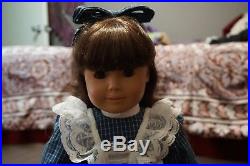 Pleasant Company American Girl Doll Samantha Parkington with Stand