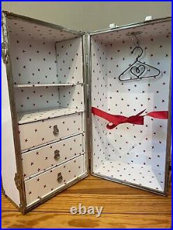 Pleasant Company/PreAmerican Girl Doll Molly Trunk Case Luggage+ Bed & 2Hangers
