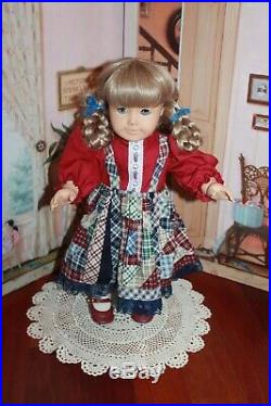 RETIRED PRE-MATTEL American Girl Doll Kirsten & Classic Wardrobe, EUC! Gorgeous