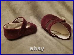 Rebbeca Retired Doll & Classic Outfit, Beforever Outfit, Stand (American Girl)