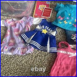 Retired American Girl 32 Doll 18 with Meet Outfit, Play Outfit, PJs, Acc, Box