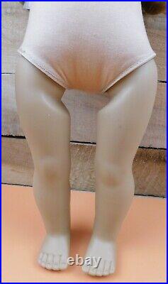 Retired American Girl GOTY Mia 18 Doll with Clothing and Accessories