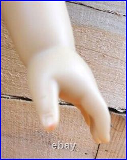 Retired American Girl GOTY Mia 18 Doll with Clothing and Accessories