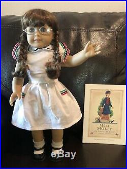 Retired Molly McIntire American Girl Doll + 2 outfits, book, Excellent Condition