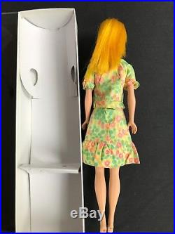 VINTAGE BARBIE AMERICAN GIRL LEMON BLONDE COLOR MAGIC BARBIE DOLL By Mattel