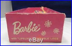 VINTAGE BARBIE RARE SWIRL on AMERICAN GIRL BEND LEG DOLL BODY BLONDE 1070 with BOX
