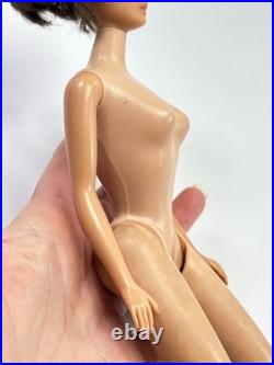 VTG Page Boy Brunette American Girl Barbie Bendable Leg Doll 1070 Mattel Japan