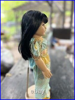 VTG Pleasant Company American Girl Asian 749/ 76 Doll RARE HTF