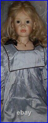 Vintage 1998 Hildegard Gunzel MARGOT 28 Waltershauser Puppen Doll Limited edit