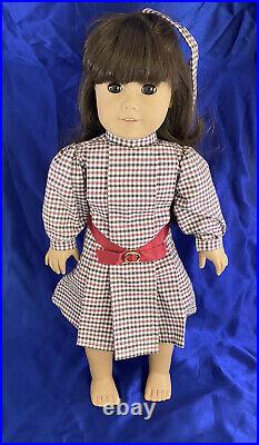 Vintage 90's American Girl Doll Samantha 18 Pleasant Company with a few outfits