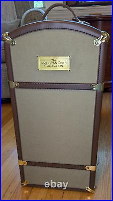 Vintage American Girl Doll Trunk withhangers