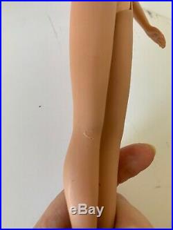 Vintage Brunette Bendable Leg American Girl Barbie Doll All Original Beautiful