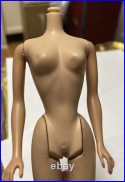 Vintage Mattel American Girl Bendable Leg Barbie Doll Body Nice