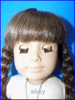 WHITE Body EUC Molly Pleasant Co American Girl Doll w BOX Meet Outfit